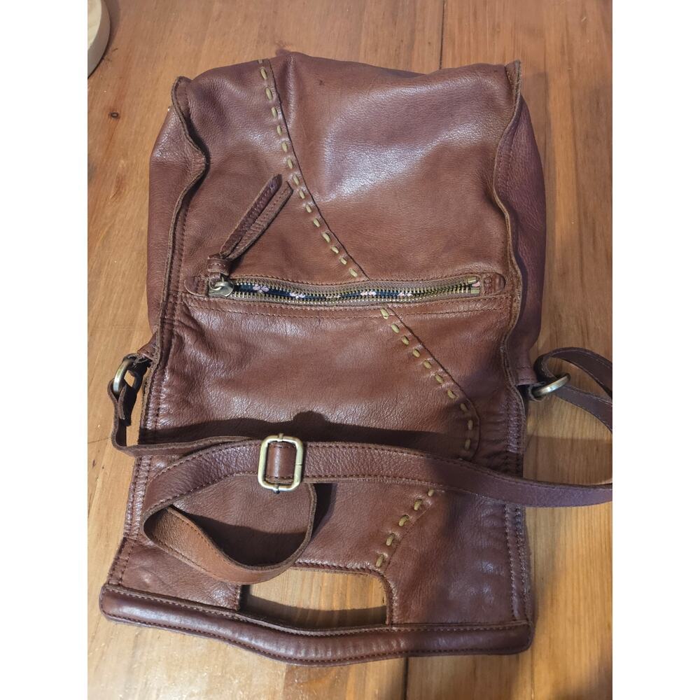 Lucky Brand Boho Hobo Fold Over Crossbody Bag Soft Whiskey Wash Leather - Picture 11 of 11